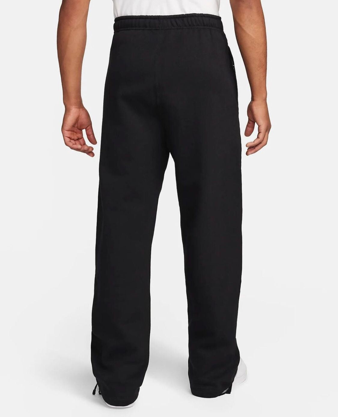 Nike mirror straight Leg sweatpant ( men and women )