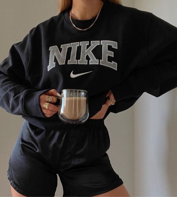 Sweatshirt Nike mirror regular ( men and women)