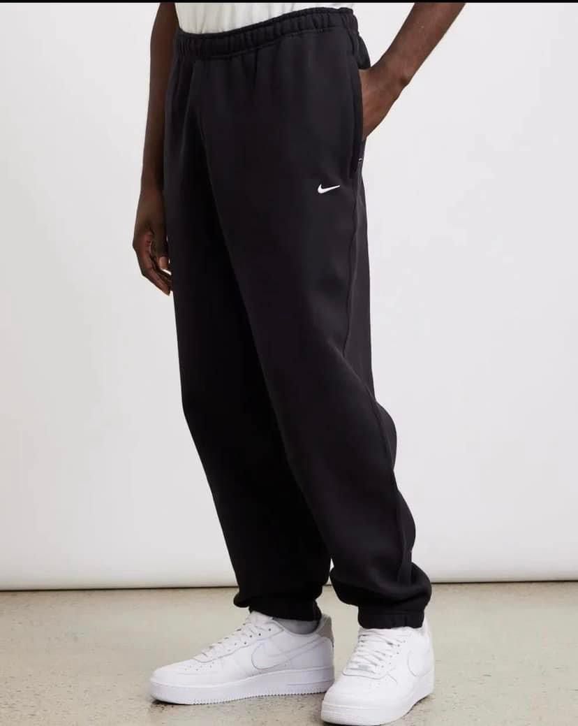 Nike Mirror Regular Fit Sweatpants (Men And Women)