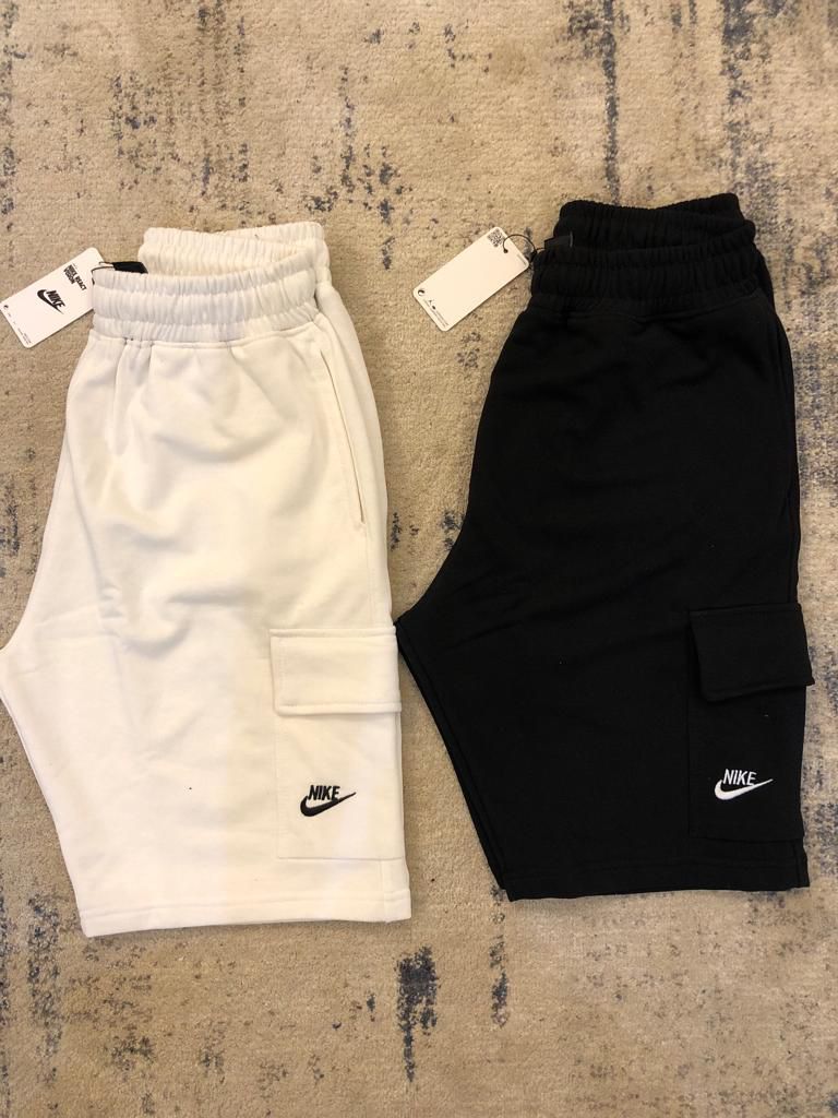 Nike Mirror Regular Fit Cargo Short