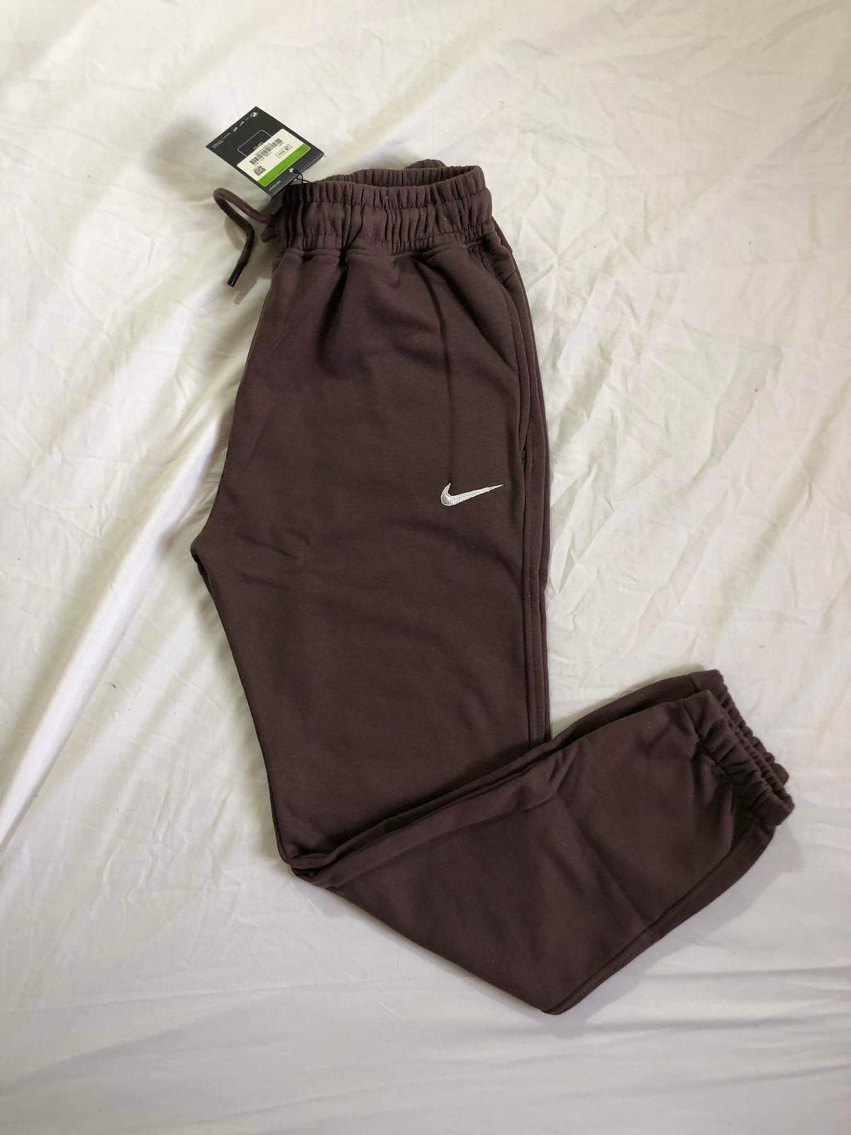 Nike Mirror Regular Fit Sweatpants (Men And Women)