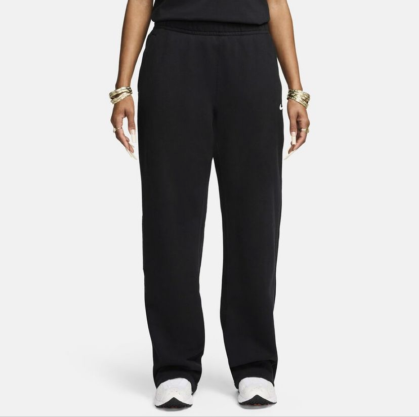 Nike mirror straight Leg sweatpant ( men and women )